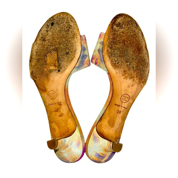 CHANEL SUEDE MULES IN PURPLE AND BEIGE - Picture 9 of 11